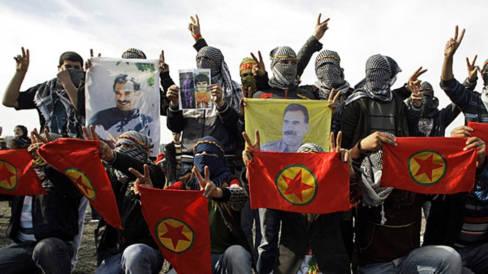 Seite Jahren fordern Kurden weltweit die Freilassung Abdullah Öcalans.