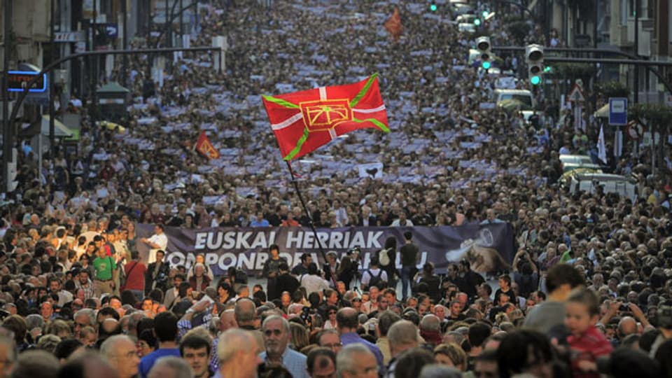 Demonstration von Basken für einen, von Spanien unabhängigen, Staat im Bilbao, Oktober 2011.
