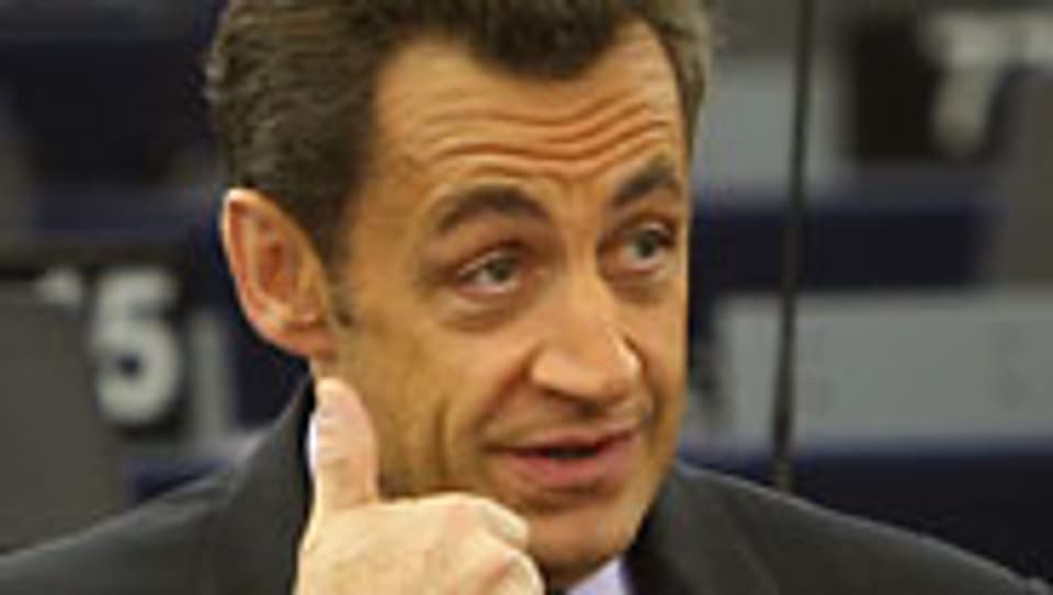 Nicolas Sarkozy fordert Teilverstaatlichung europäischer Schlüsselindustrien.