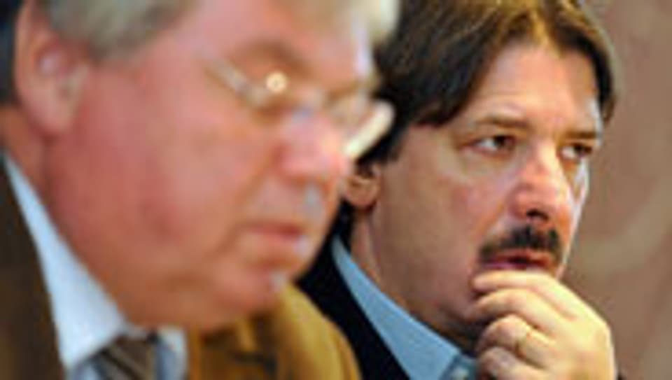 Unia-Co-Präsident Renzo Ambrosetti und Paul Rechsteiner, Präsident des Schweizerischen Gewerkschaftsbundes (SGB).
