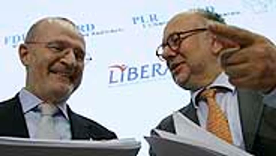 Fulvio Pelli (FDP) und Pierre Weiss (LPS) wollen zusammenspannen.