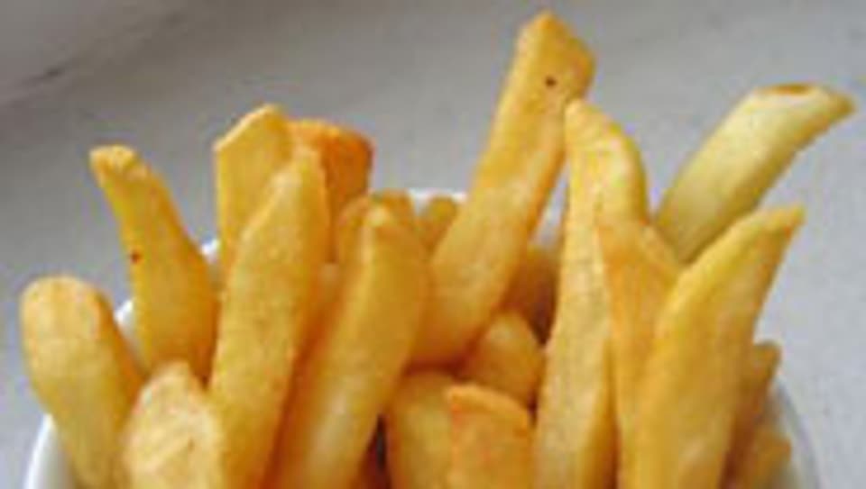 Auch in Pommes frites kommen Transfette vor.