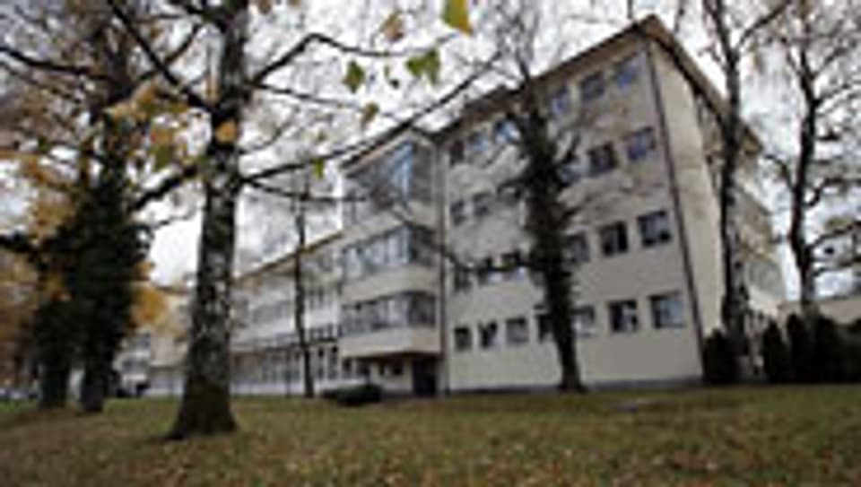 Schulhaus Buhnrain in Zürich-Seebach.