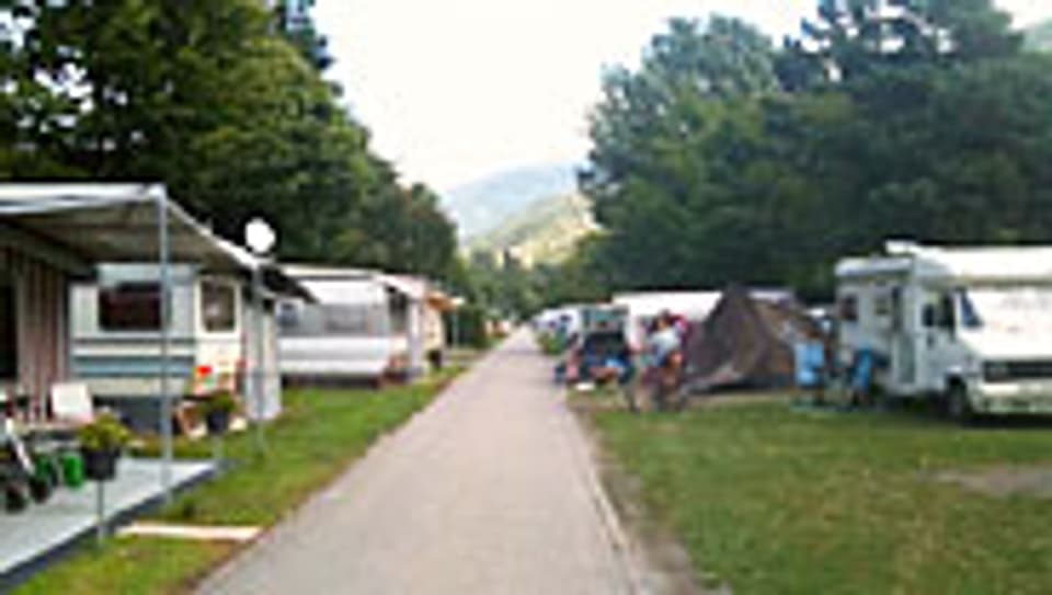 Campingplatz les Îles in Sion.
