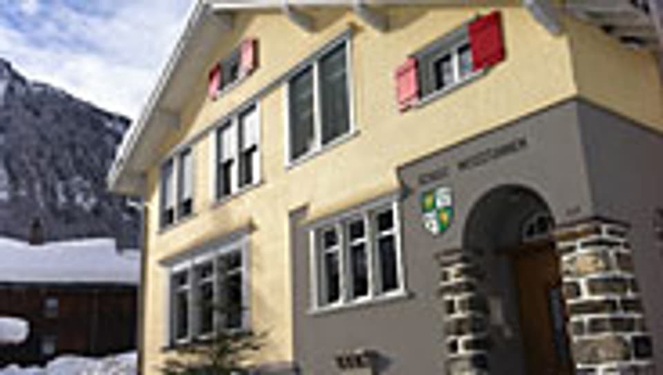 Das Bergdorf Weisstannen rettet seine Schule.