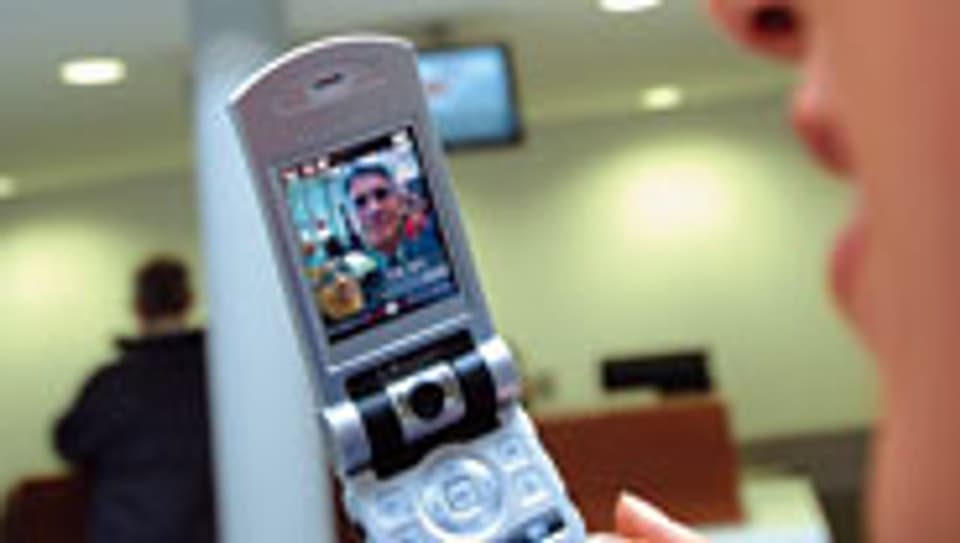Swisscom erweitert TV-Angebot für Handys rechtzeitig zur EURO 2008.