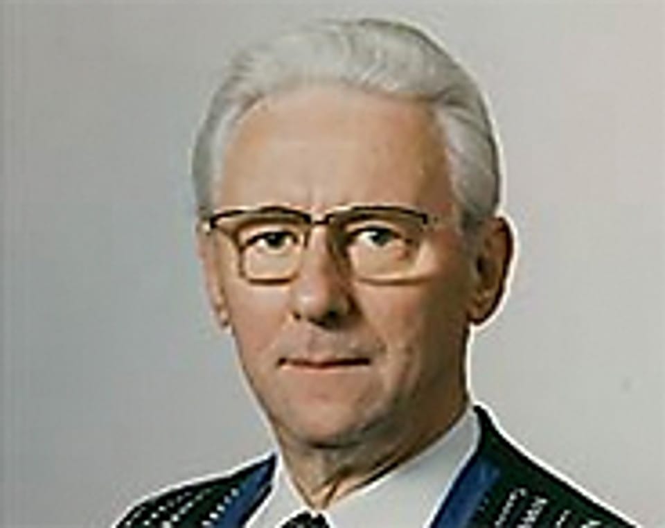 Ernst Fenner.