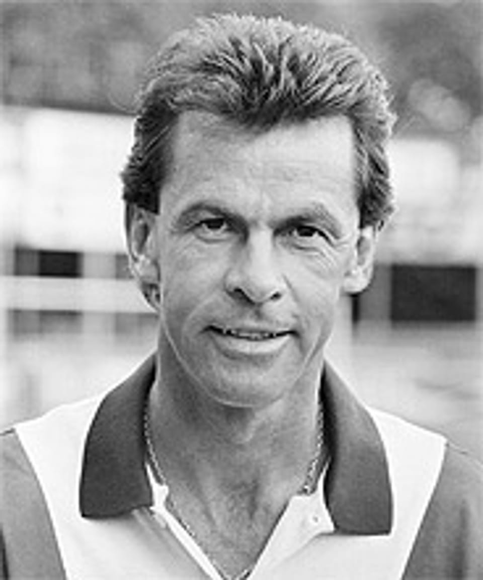 Ein Portrait von Ottmar Hitzfeld als Trainer des FC Aarau, aufgenommen am 27. Juli 1987.