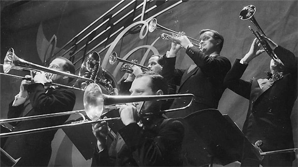 Die Bläser vom Orchester Cédric Dumont 1949.