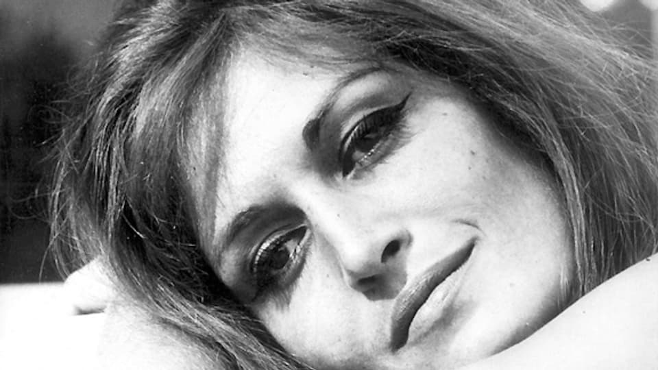 Undatiertes Porträt der Sängerin und Schauspielerin Dalida. Die in Frankreich noch heute kultisch verehrte Entertainerin wurde am 17. Januar 1933 in Kairo als Yolande Gigliotti geboren. Mit ihrer Wahl zur «Miss Aegypten» 1954 begann gleichsam ihre Künstlerkarriere.