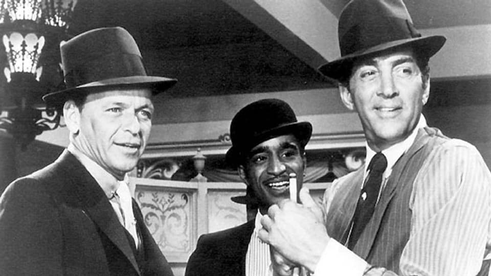 Dean Martin (rechts) zusammen mit Sammy Davis jr. und Frank Sinatra 1964 im Film «Robin and the Seven Hoods».