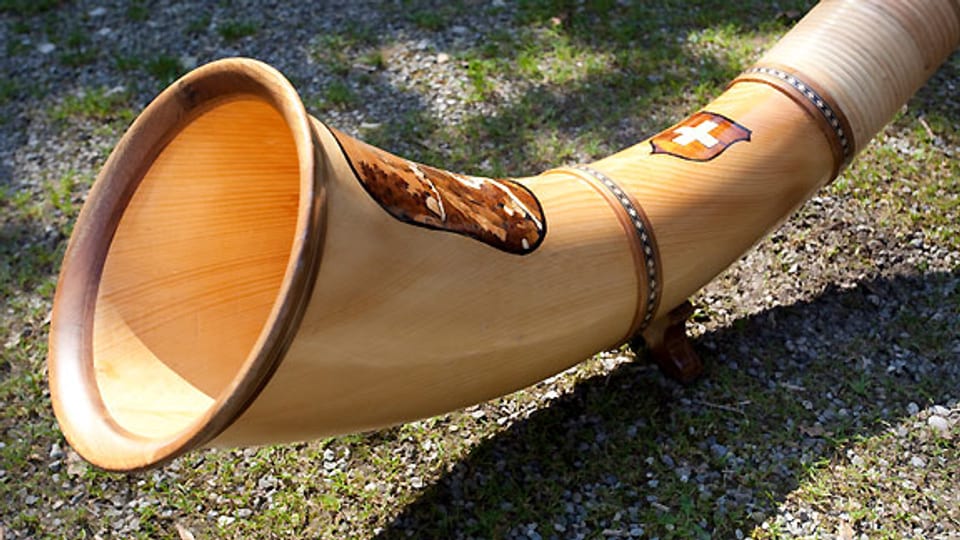 Das Alphorn gilt als Blechblasinstrument.
