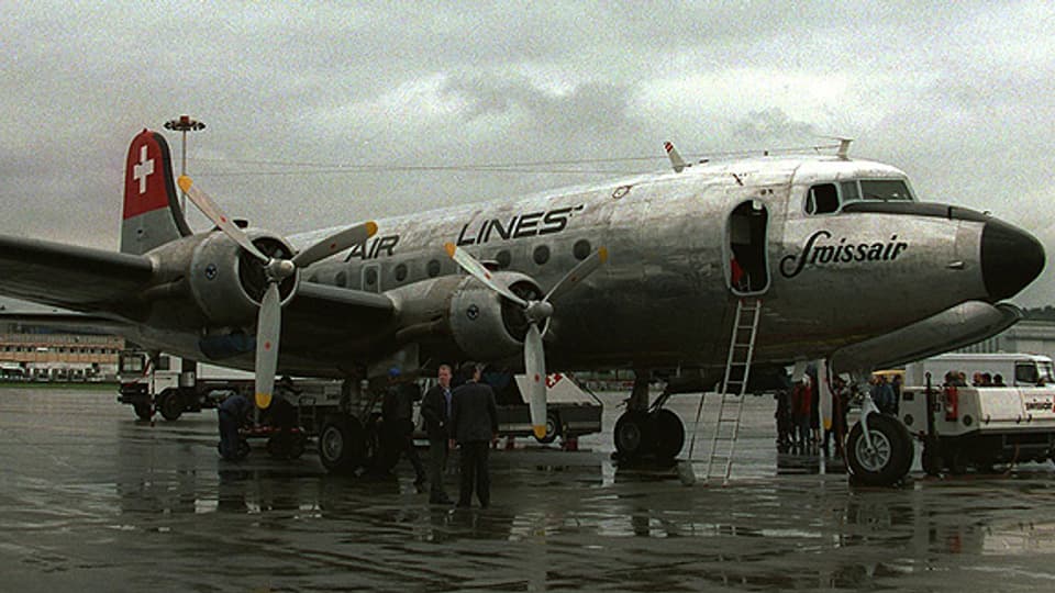 Mit einer solchen DC-4 nahm die Swissair in der Nacht auf den 2. Mai 1947 den Flugverkehr über den Nordatlantik auf.