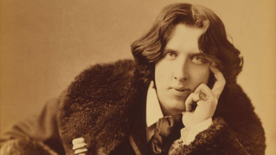 Oscar Wilde galt durch seinen wortgewandten und scharfsinnigen Humor als Provokateur seiner Zeit.