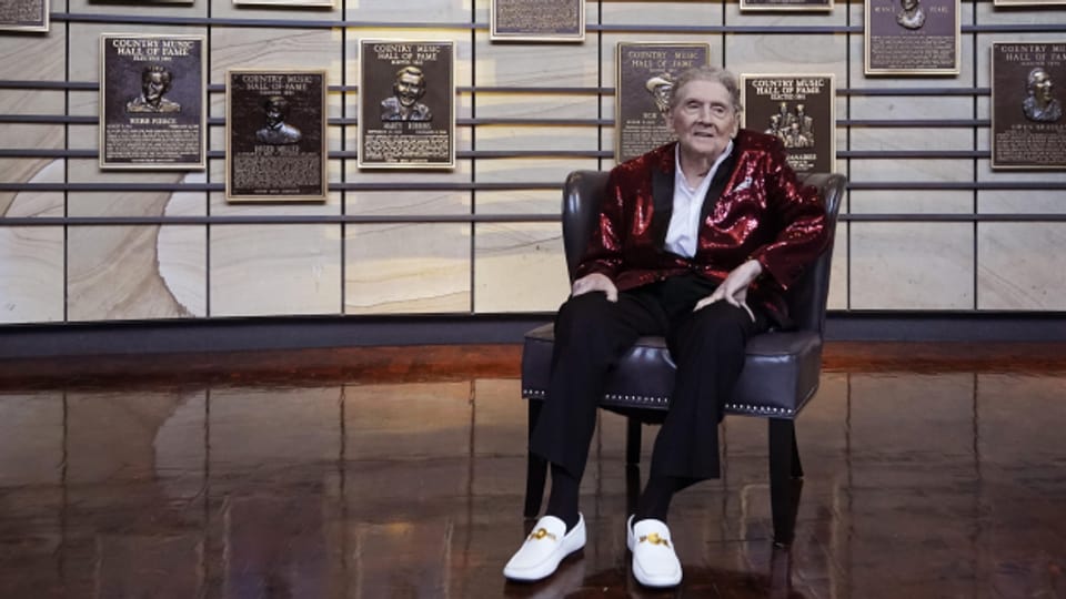 Jerry Lee Lewis posiert im Mai 2022 in der Country Music Hall of Fame