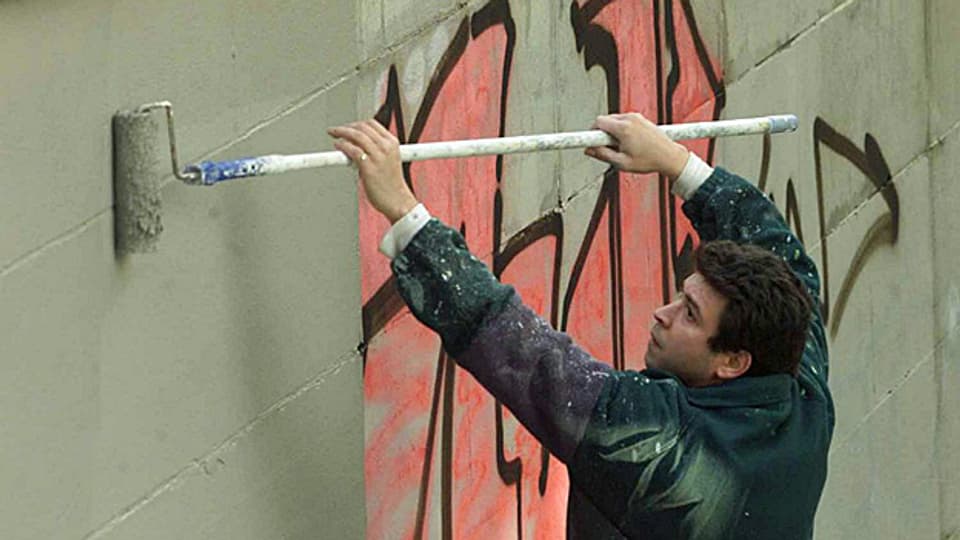 Solothurner Maler beseitigen Sprayereien zu einem günstigeren Tarif - doch weiss das kaum jemand.
