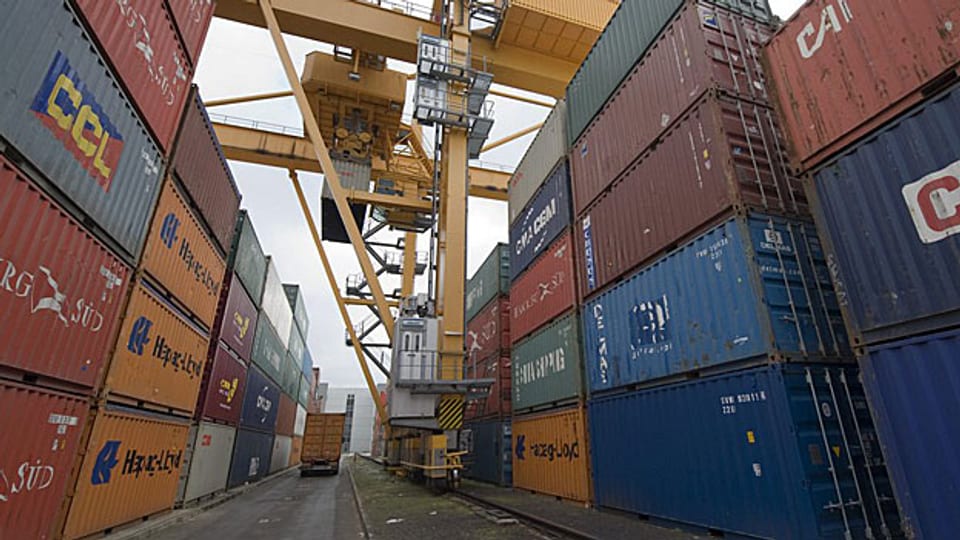 SBB Cargo will im Limmattal einen riesigen Container-Terminal bauen. Im Bild das Gelände der Firma Contargo in Basel.