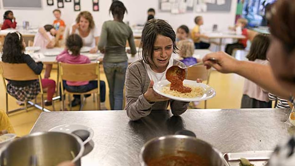Mittagstische und Frühbetreuung für Schüler: Stadt Brugg investiert definitiv Geld dafür.