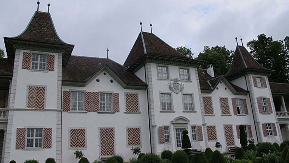 Das Schloss Waldegg beherbergt aktuell ein Museum, kantonale Büros, die Musikakademie und es gilt als Begegnungszentrum.