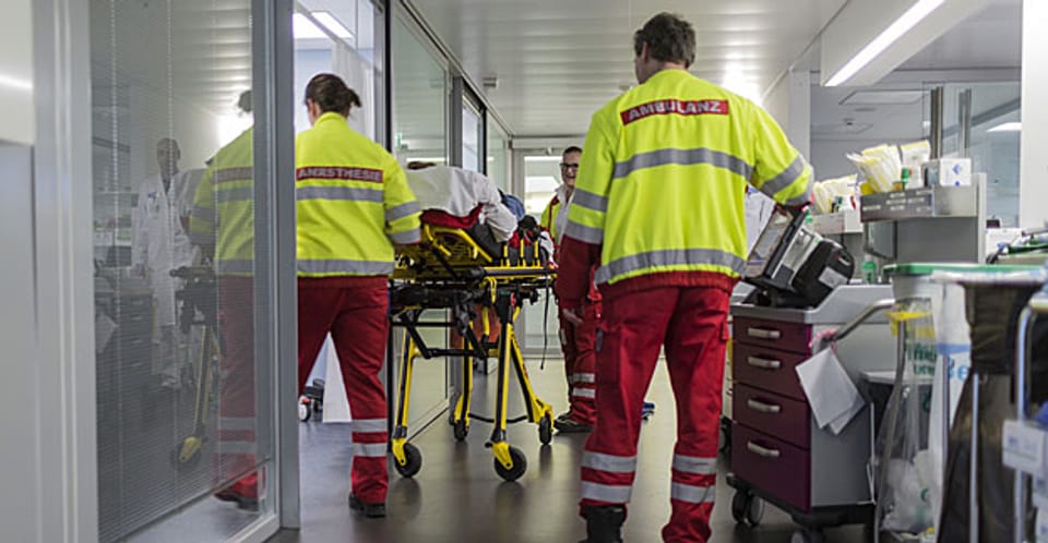 Säumige Prämienzahler erhalten im Kanton Solothurn nur noch im Notfall medizinische Hilfe.
