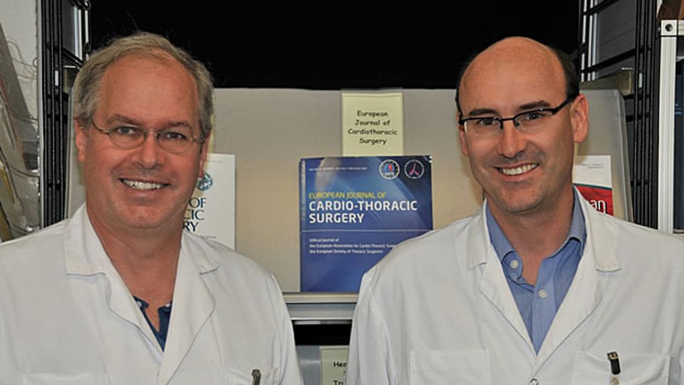 Thierry Carrel und Lars Engelberger leiten neu die Herzchirurgie an der Hirslanden-Klinik Aarau.