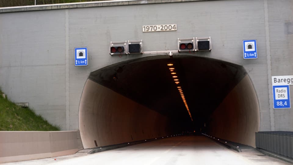 Offenbar führte gefrierende Nässe zum Unfall beim Baregg-Tunnel.