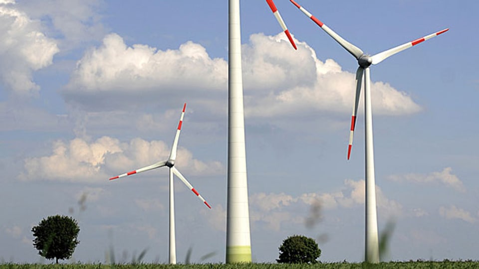 Der Aargau muss sich für oder gegen die Windkraft entscheiden.