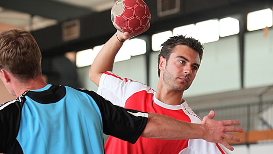 Vor allem Handballer sollen von einer Sportschule im Osten des Kantons profitieren.