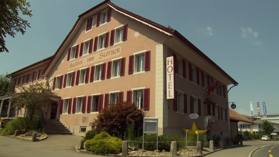 Die Gemeinde Menziken akzeptiert zähneknirschend die Asylunterkunft im ehemaligen Gasthof Sternen.