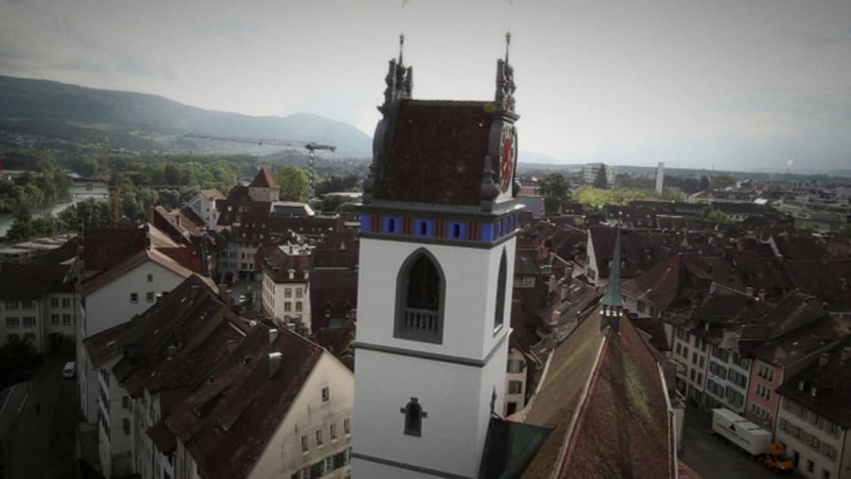 Trübe Aussichten am Himmel über Aarau: Die Finanzen bleiben trotz Sparmassnahmen aus dem Lot.