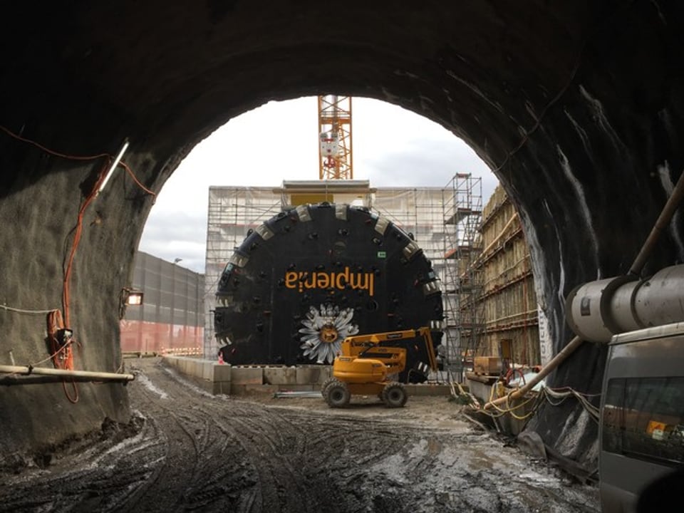 Der Bözbergtunnel wird ausgebaut, damit mehr Güter auf die Schiene passen.