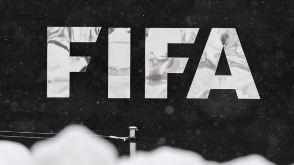 Aussenwand mit der Aufschrift Fifa
