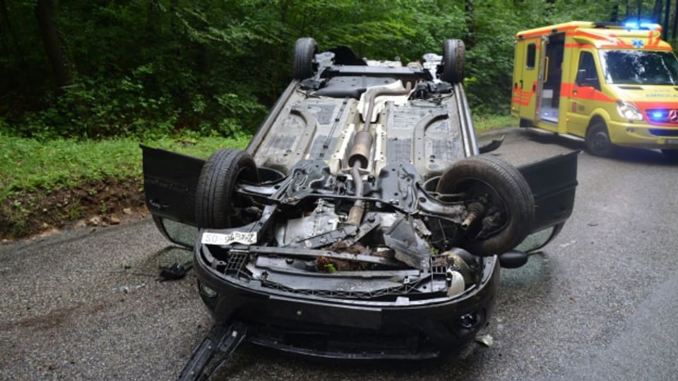 Bei diesem Unfall im Schwarzbubenland wurde die Autolenkerin nur leicht verletzt.