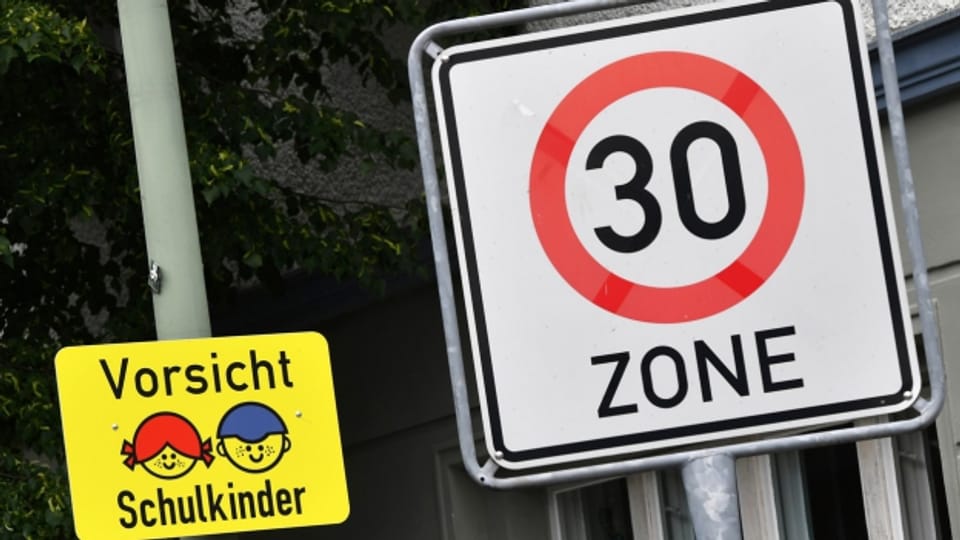 Tempo 30, nein Danke! Spreitenbach will auf eine solche Zone verzichten, auch wenn der Gemeinderat die Idee gut fände.