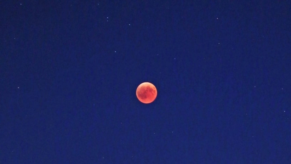 Die Sternwarte Schafmatt bot einen tollen Blick auf die Mondfinsternis am Freitag.