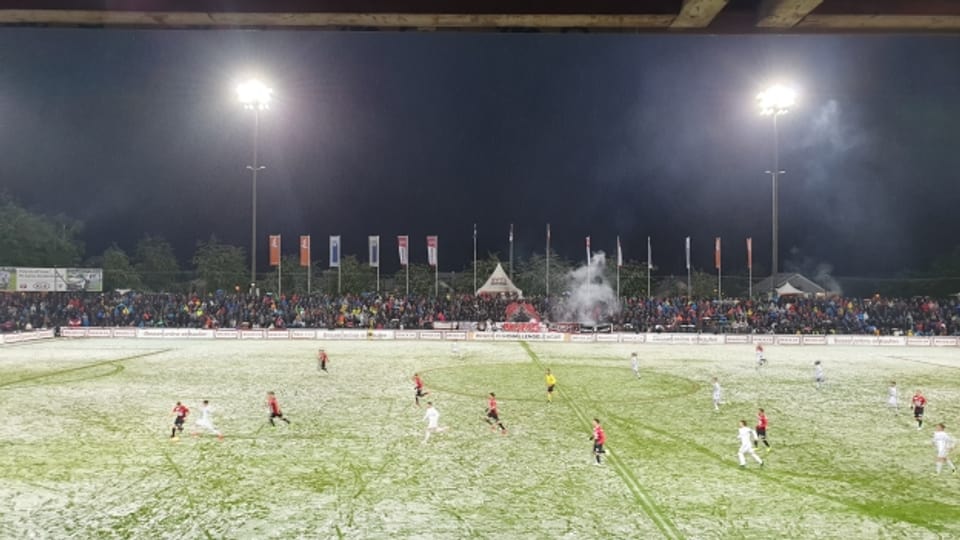 FC Aarau bleibt am Barrageplatz dran