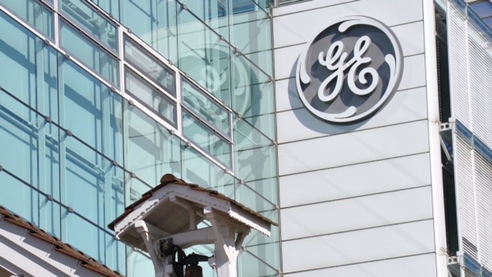 General Electric ist in Schwierigkeiten und baut erneut Stellen ab.