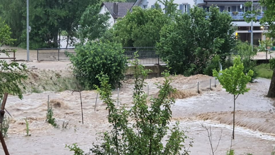Trotz Neuem Hochwasserschutz Wird Vordemwald Uberschwemmt Regionaljournal Aargau Solothurn Srf
