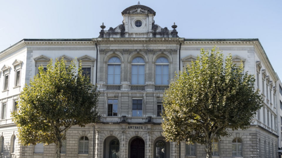 Wird ein rückfälliger Kinderschänder im Kanton Solothurn verwahrt? Nun entscheidet das Obergericht bis Montag.