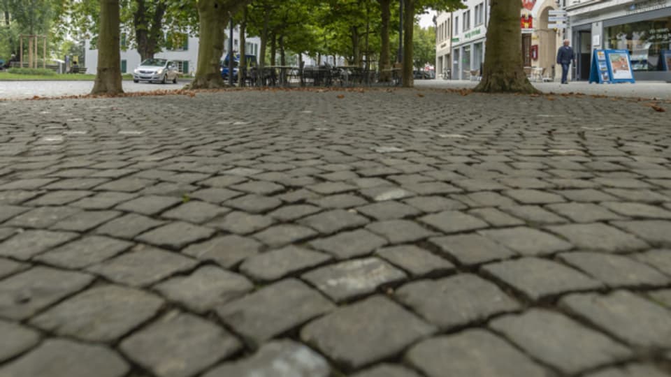 Weil Pflastersteine schöner sind, hebt die Aargauer Kantonsregierung eine Baubewilligung der Stadt Aarau auf.