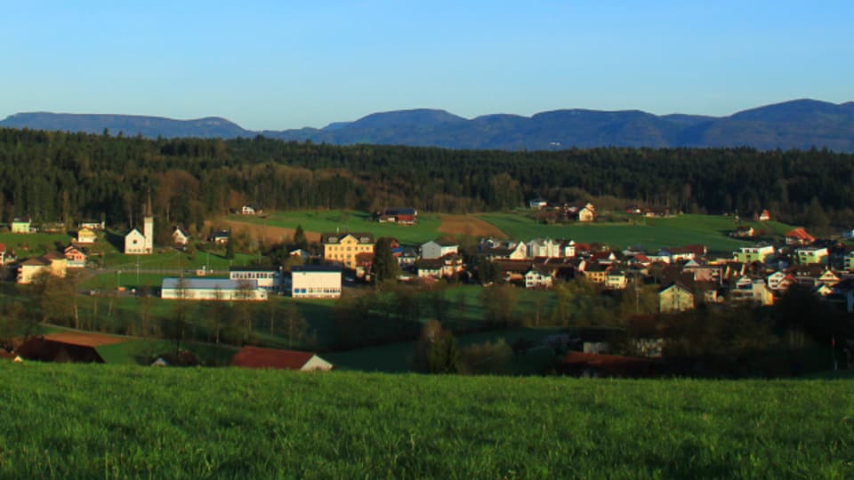 Die Gemeindeversammlung von Vordemwald erhöht von sich aus den Steuerfuss.