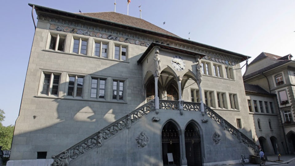 Das Rathaus Bern: Hier will man die Juraabstimmung überwachen.