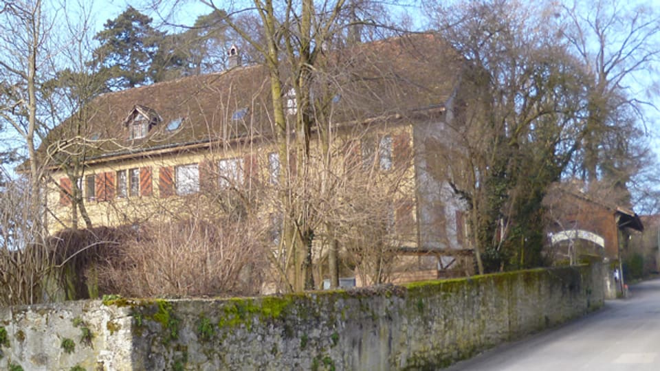 Das Schlössli Ins - seit 1953 ein Schulheim.