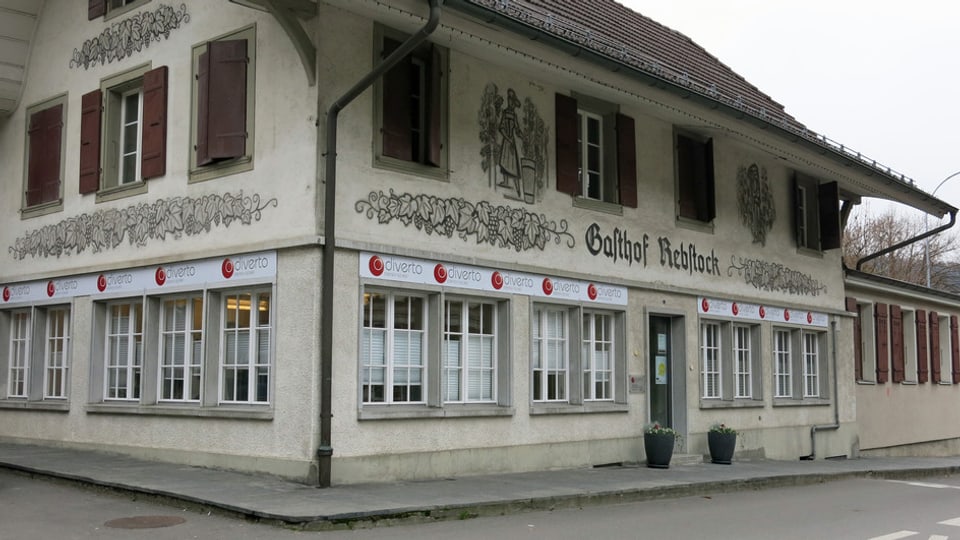 Hier gibt es nichts mehr zu Essen: Im Gasthof Rebstock in Oberdiessbach sind nun Büros.