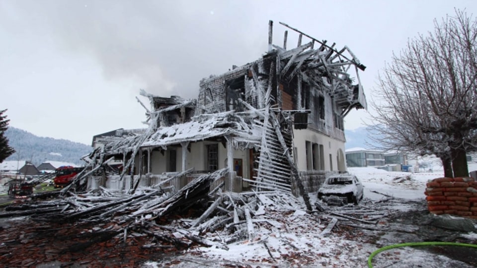 Das im Januar abgebrannte Hotel Kaiseregg in Plaffeien: Brandursache unklar.