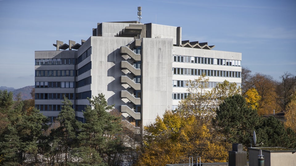 Das Gebäude des ehemaligen Zieglerspitals wird temporär zum Bundeszentrum für Asylsuchende.