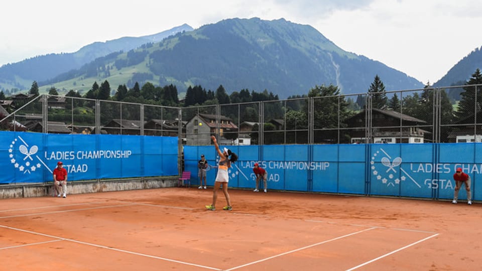 Frauen spielen neuerdings wieder am WTA Turnier in Gstaad.