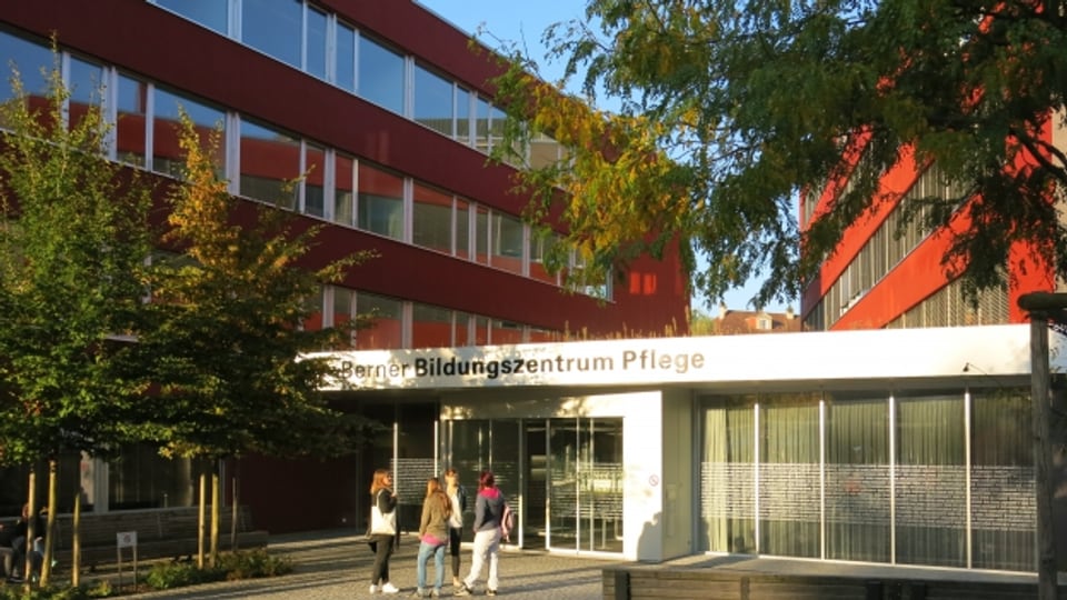 Noch nie verzeichnete das Berner Bildungszentrum Pflege so viele Neuzugänge für die Pflegeausbildung wie 2016.
