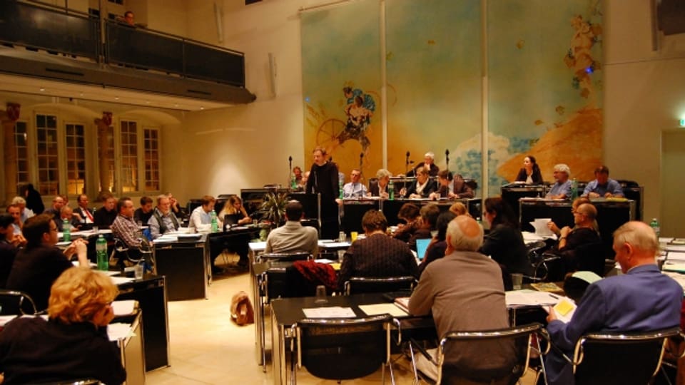 Das Bieler Stadtparlament diskutiert über den Westast.