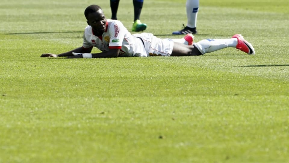 Der FC Sion am Boden: Auch Chadrac Akolo konnte die Niederlage nicht verhindern.